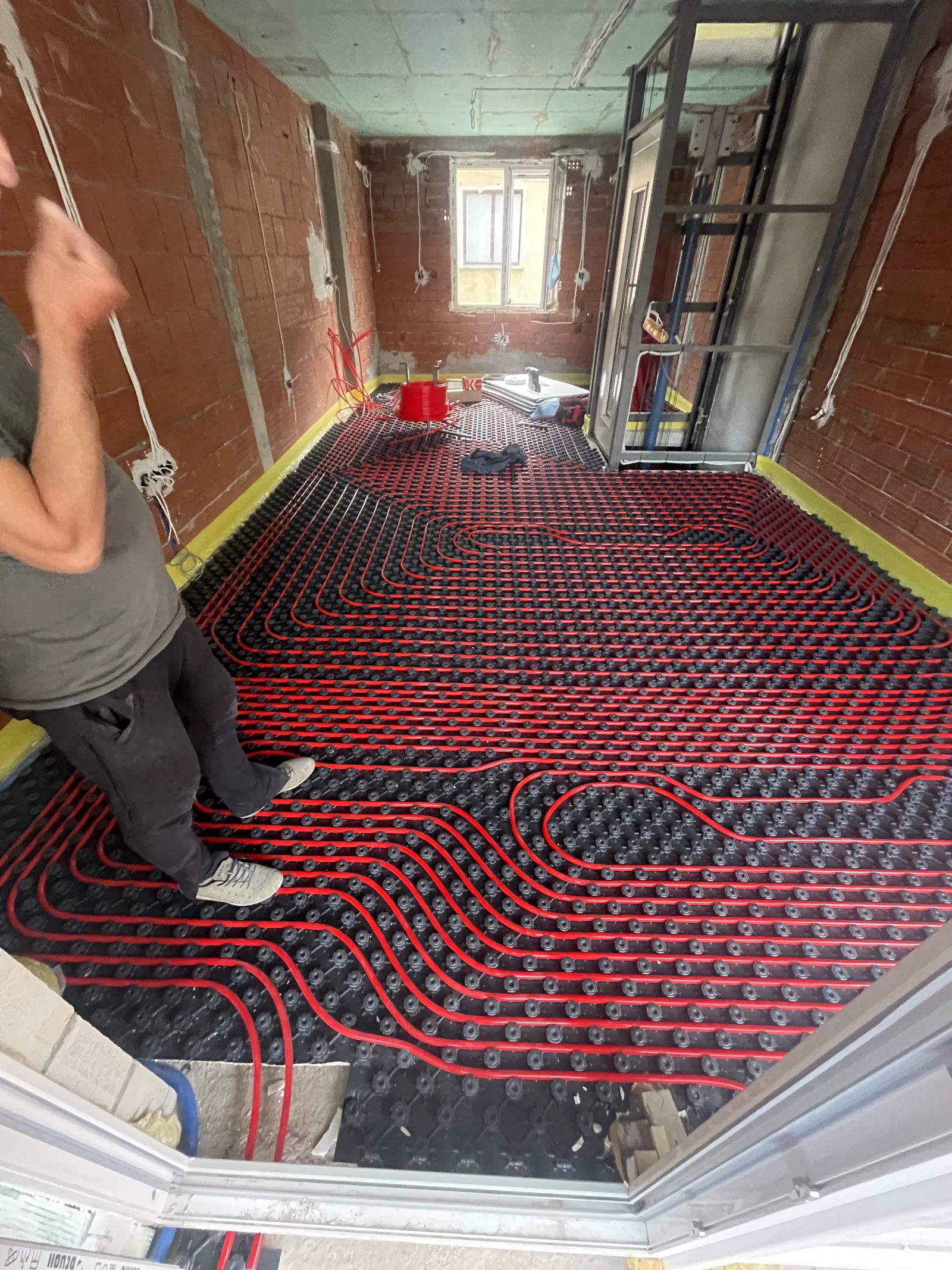 Underfloor heating installation by Termovik